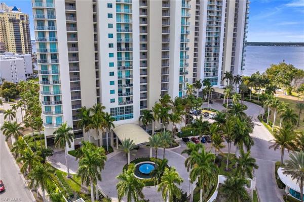 Oasis, 3000 Oasis Grand Blvd #1004, Fort Myers, Florida 33916, image 3