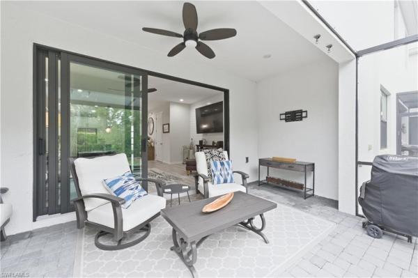 Hamilton Place, 13017 Pembroke Dr, Naples, Florida 34105, image 3