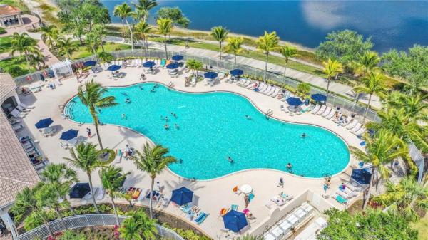 Verona Walk, 7681 Sicilia Ct, Naples, Florida 34114, image 1