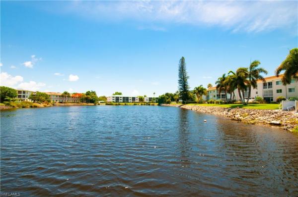 Riviera Club At The Moorings, 3150 SE Binnacle Dr #209 - 2J, Naples, Florida 34103, image 2