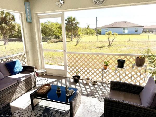 Mirror Lakes, 843 Nyasa Ave, Fort Myers, Florida 33913, image 3