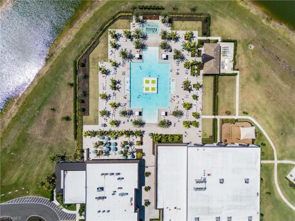 Verdana Village, 20167 Kingmont Dr, Estero, Florida 33928, image 2