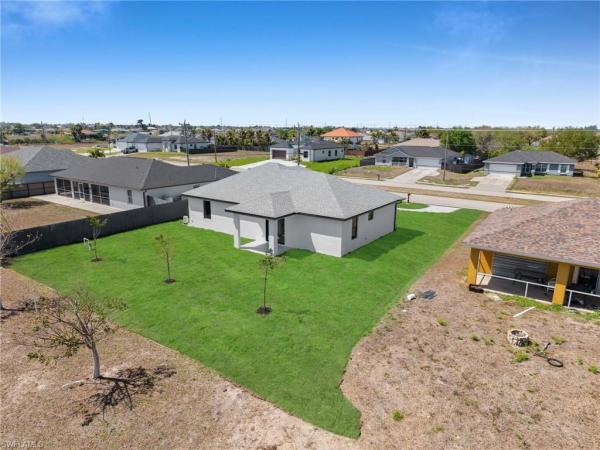 Cape Coral Residential, 921 N Chiquita Blvd, Cape Coral, Florida 33993, image 3