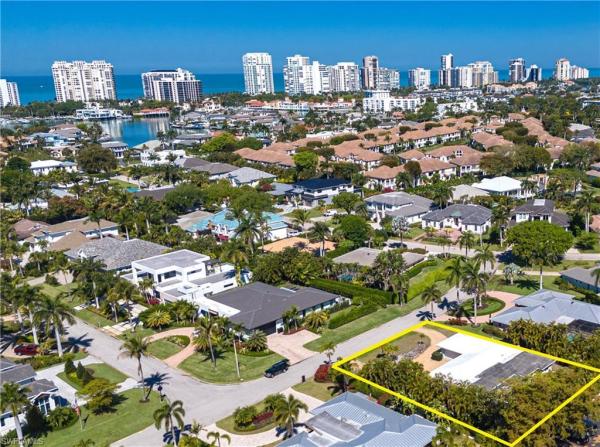 Park Shore, 3760 Parkview Way, Naples, Florida 34103, image 1