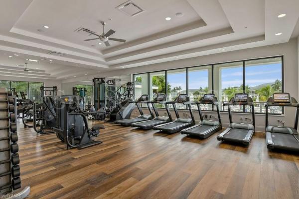 295 Grande Way #T 03, Naples, Florida 34110, image 3