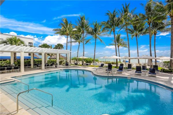 295 Grande Way #T 03, Naples, Florida 34110, image 1