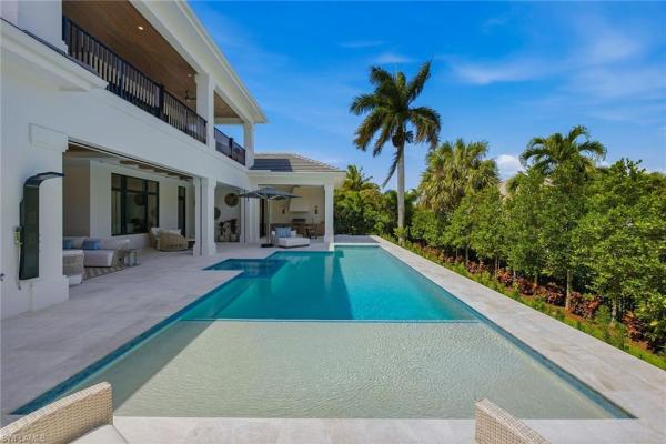 Park Shore, 529 Neapolitan Way, Naples, Florida 34103, image 2