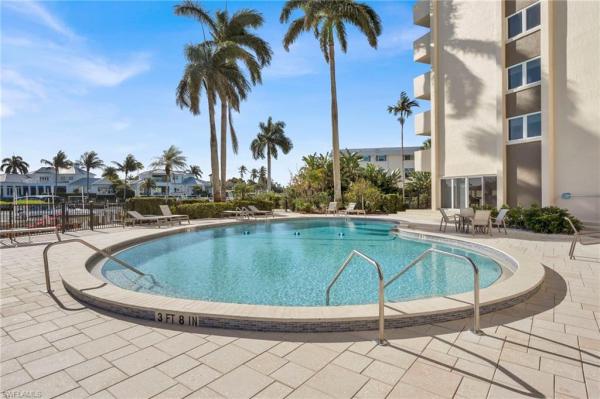 Kings Port, 2150 N Gulf Shore Blvd #609, Naples, Florida 34102, image 2