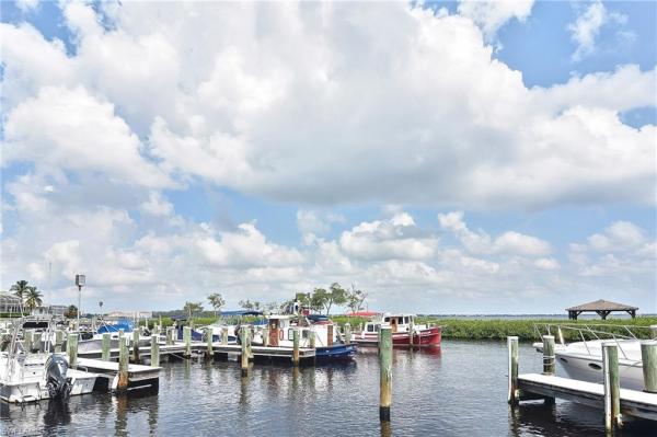 Caloosa Yacht & Racquet Club, 9807 Fathom Ct, Fort Myers, Florida 33919, image 3
