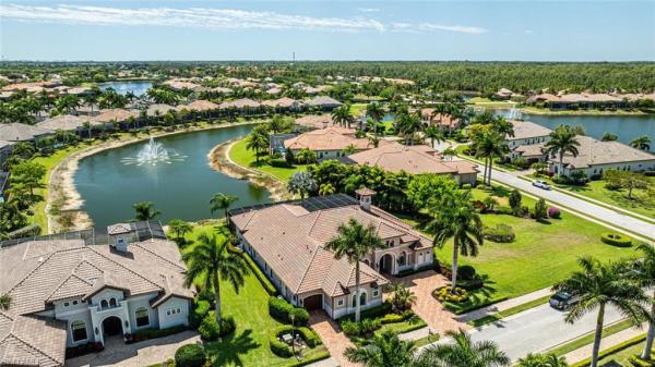 Lakoya, 6624 Barbera Ln, Naples, Florida 34113, image 2