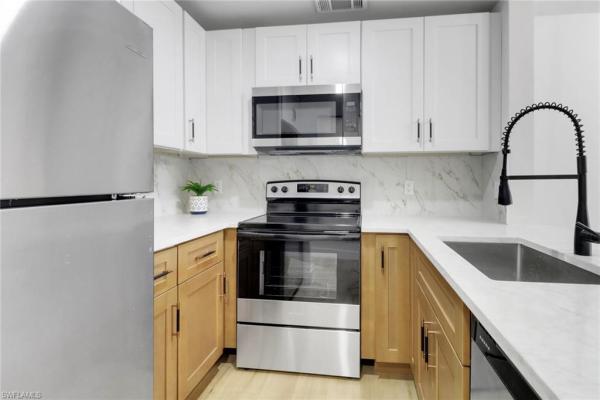 1195 Clam Ct #202, Naples, Florida 34102, image 1