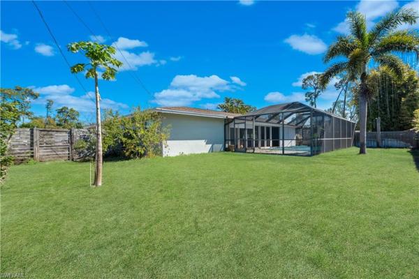 Fort Myers Villas, 2366 Woodland Ter, Fort Myers, Florida 33907, image 2