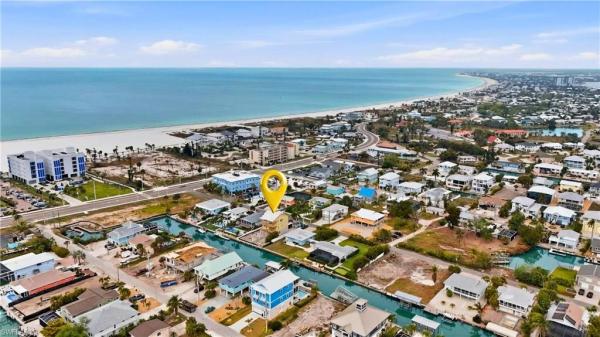140 Bahia Via, Fort Myers Beach, Florida 33931, image 1
