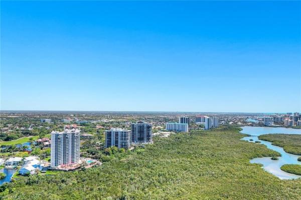 St Maarten At Pelican Bay, 6101 Pelican Bay Blvd #305, Naples, Florida 34108, image 3