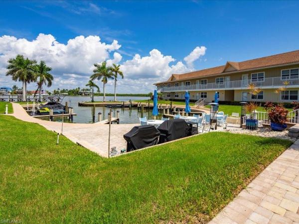 850 Palm St #E2, Marco Island, Florida 34145, image 2