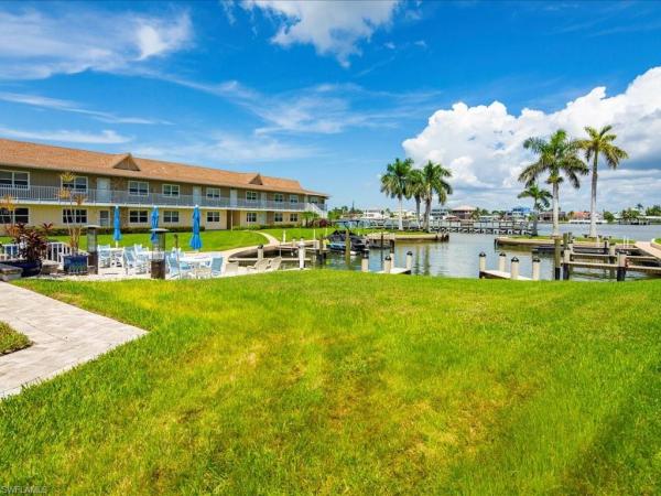 850 Palm St #E2, Marco Island, Florida 34145, image 1