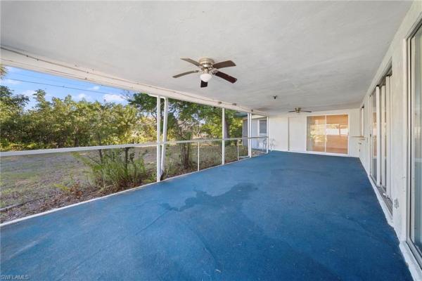 Cape Coral, 219 46th Ter, Cape Coral, Florida 33904, image 2
