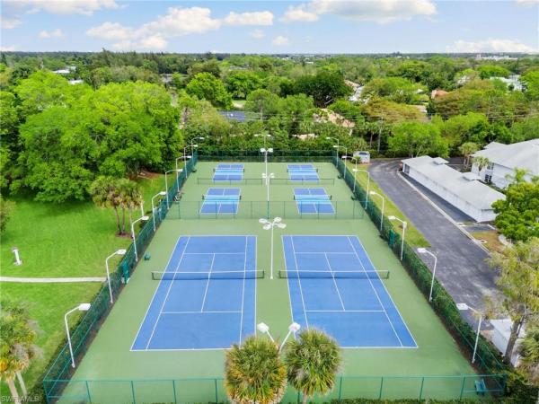 Pine Woods, 2178 Pine Woods Cir #25, Naples, Florida 34105, image 1