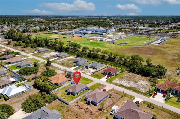 Gator Circle, 2017 39th Ter, Cape Coral, Florida 33909, image 2