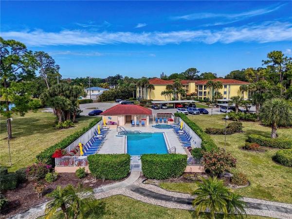 Foxmoor, 1001 Foxfire Ln #307, Naples, Florida 34104, image 1