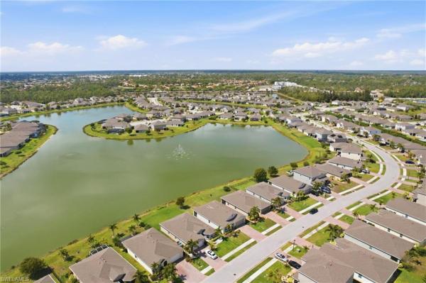 Entrada, 3422 Cancun Ct, Cape Coral, Florida 33909, image 2
