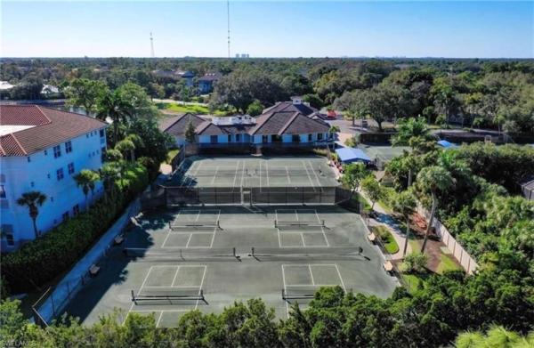 764 Eagle Creek Dr #H185, Naples, Florida 34113, image 2