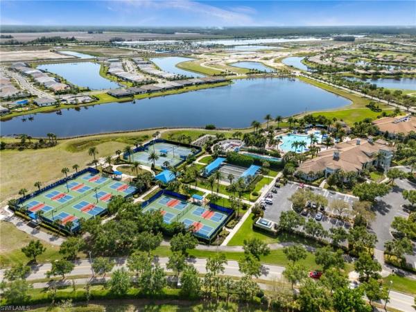 5690 Mayflower Way #606, Naples, Florida 34142, image 3