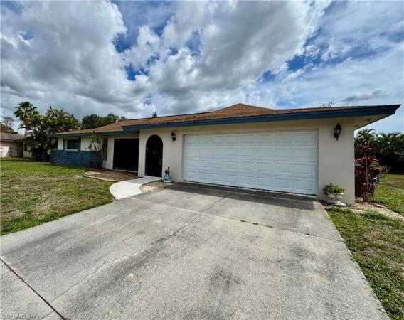 Cypress Lake Country Club Estates, 1654 Fountainhead Rd, Fort Myers, Florida 33919, image 2