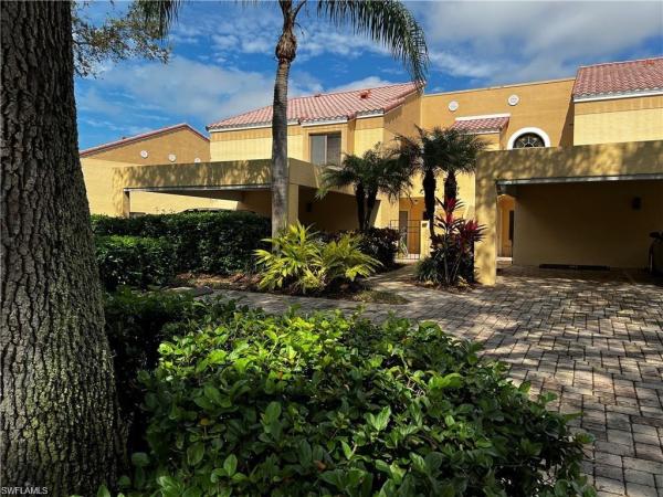 Beachwalk Gardens, 607 Beachwalk Cir #K-204, Naples, Florida 34108, image 2