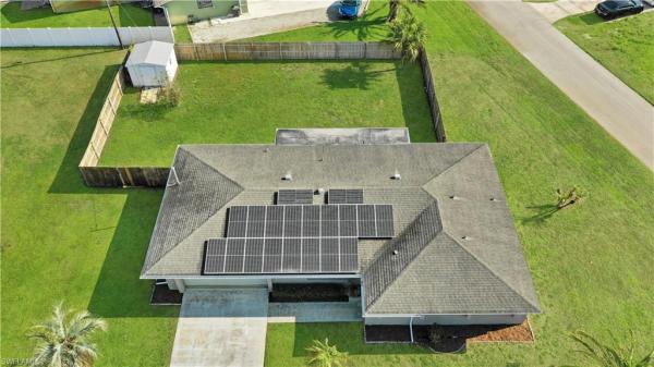Country Club Estates, 1405 Archer St, Lehigh Acres, Florida 33936, image 2