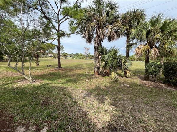 Pinehurst At Stratford Place, 884 Hampton Cir #159, Naples, Florida 34105, image 1