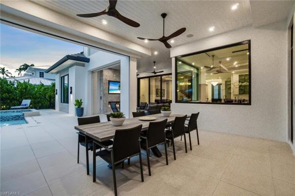 Olde Naples, 264 S 8th Ave, Naples, Florida 34102, image 1