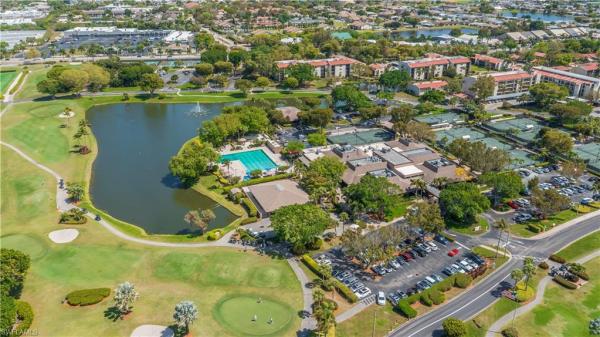 Windjammer Village, 4396 Bowsprit Ct #4E, Fort Myers, Florida 33919, image 3