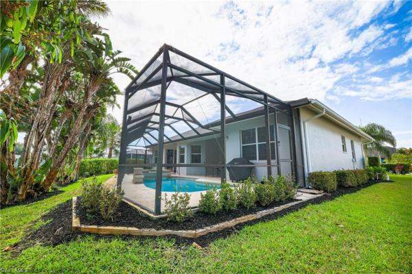 Queens Park At Lago Verde, 5235 Malvern Ct, Naples, Florida 34112, image 2