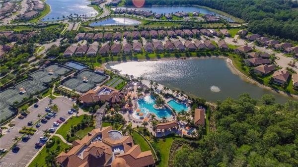 9844 E Venezia Cir #726, Naples, Florida 34113, image 2