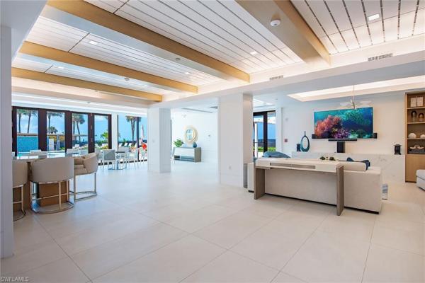 Surfsedge At Park Shore, 4001 N Gulf Shore Blvd #1100, Naples, Florida 34103, image 2