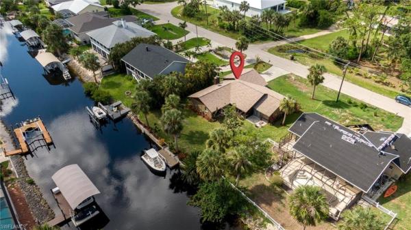 Ten Mile Anchorage, 5650 Park Rd, Fort Myers, Florida 33908, image 1