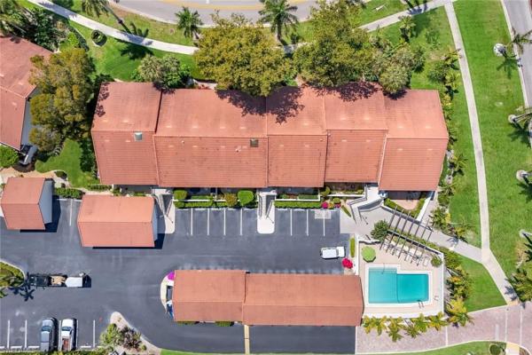 Jacaranda At Park Shore, 4092 Belair Ln #15, Naples, Florida 34103, image 2