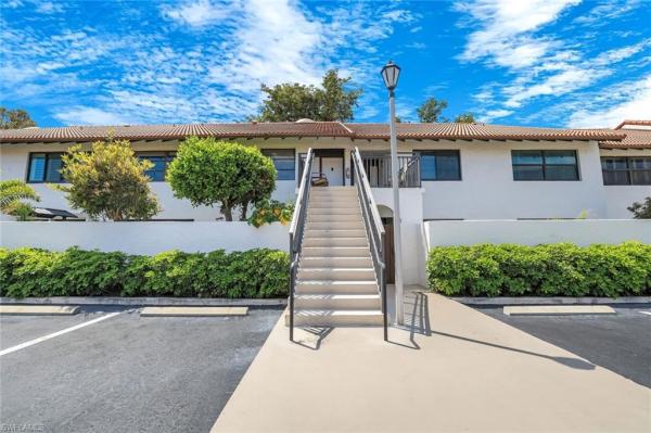 4092 Belair Ln #15, Naples, Florida 34103, image 1