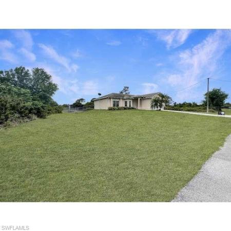 1252 E Delores St, Lehigh Acres, Florida 33974, image 1
