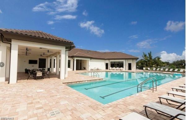 Portico, 14267 Oviedo Pl, Fort Myers, Florida 33905, image 2