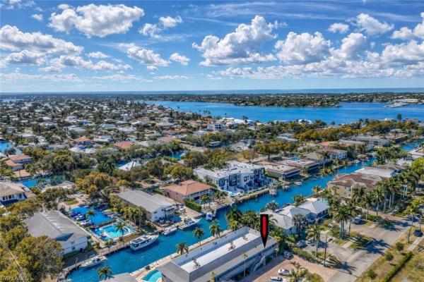 1686 Blue Point Ave #B5, Naples, Florida 34102, image 1