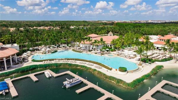Costa Amalfi, 11729 Via Savona Ct, Miromar Lakes, Florida 33913, image 2