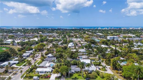 2261 N 11th St, Naples, Florida 34103, image 1
