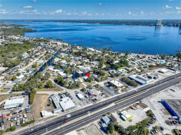 Fort Myers Villas, 1138 Harbor Dr, Fort Myers, Florida 33917, image 2