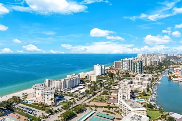 Naples Continental Club, 3443 N Gulf Shore Blvd #509, Naples, Florida 34103, image 1