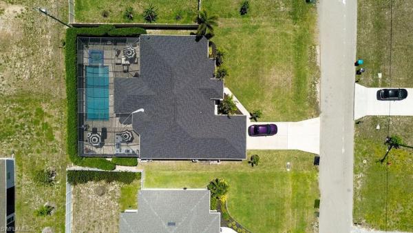 Cape Coral, 19 13th Pl, Cape Coral, Florida 33993, image 2