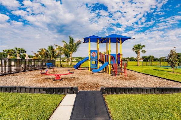 Portico, 14354 Mindello Dr, Fort Myers, Florida 33905, image 3