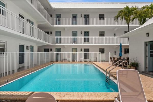 1021 S 3rd St #112, Naples, Florida 34102, image 1