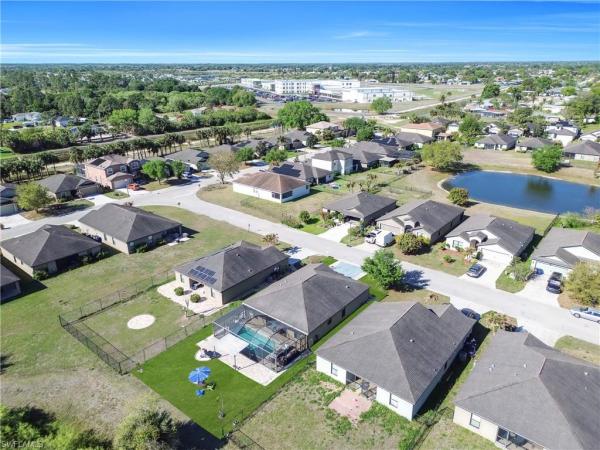Shadow Lakes, 175 Shadowview Ct, Lehigh Acres, Florida 33974, image 3